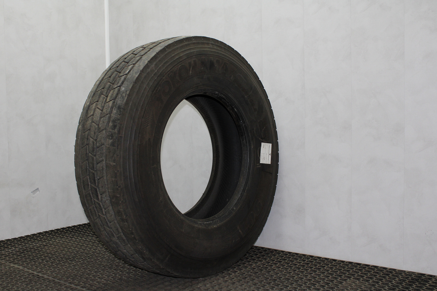 315/80  R22.5  Yokohama 901ZS 156/150L